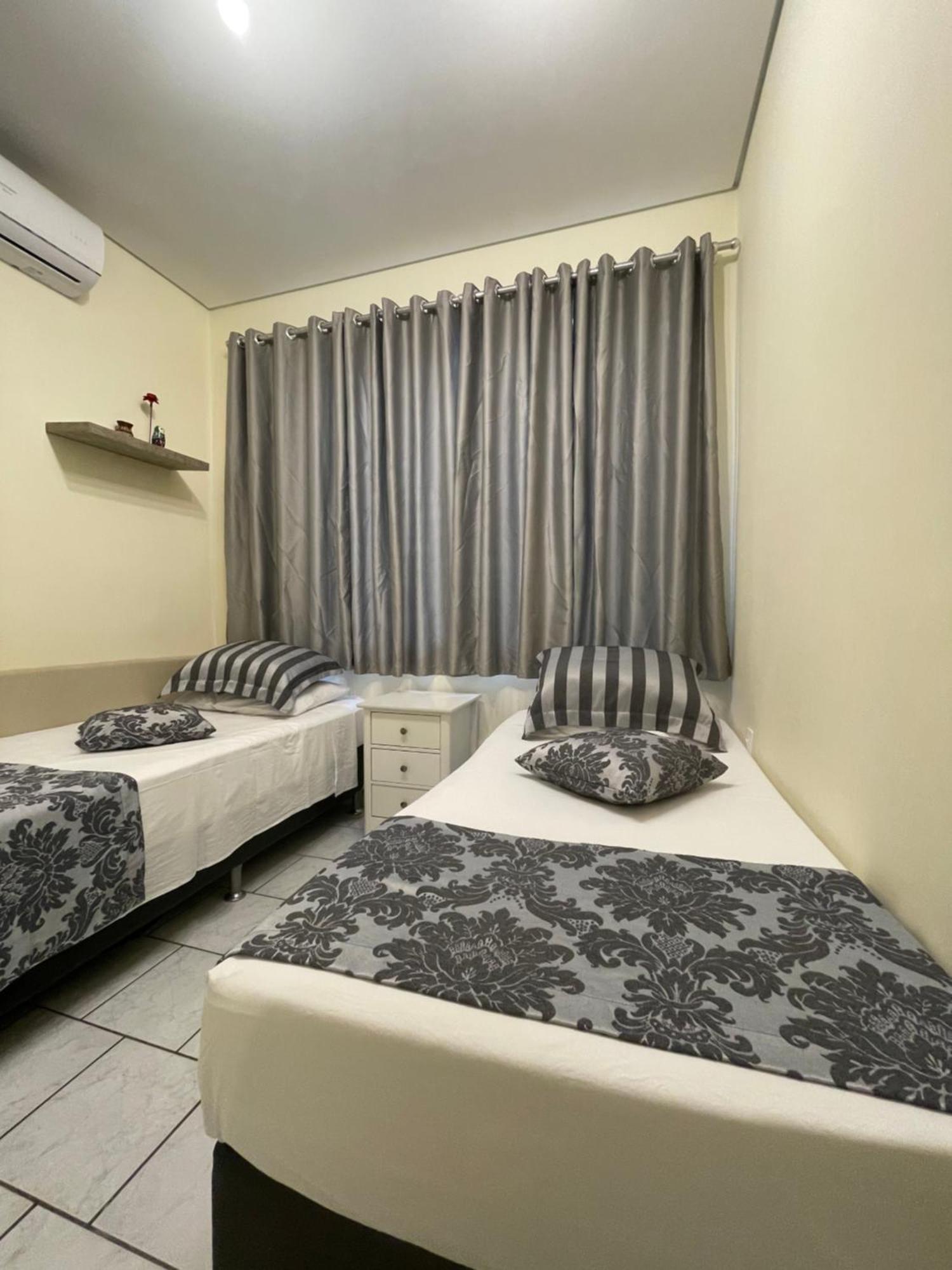דירות Balneário Camboriú Charmoso Apto De 2 Quartos A 100M Do Mar, Super Central מראה חיצוני תמונה
