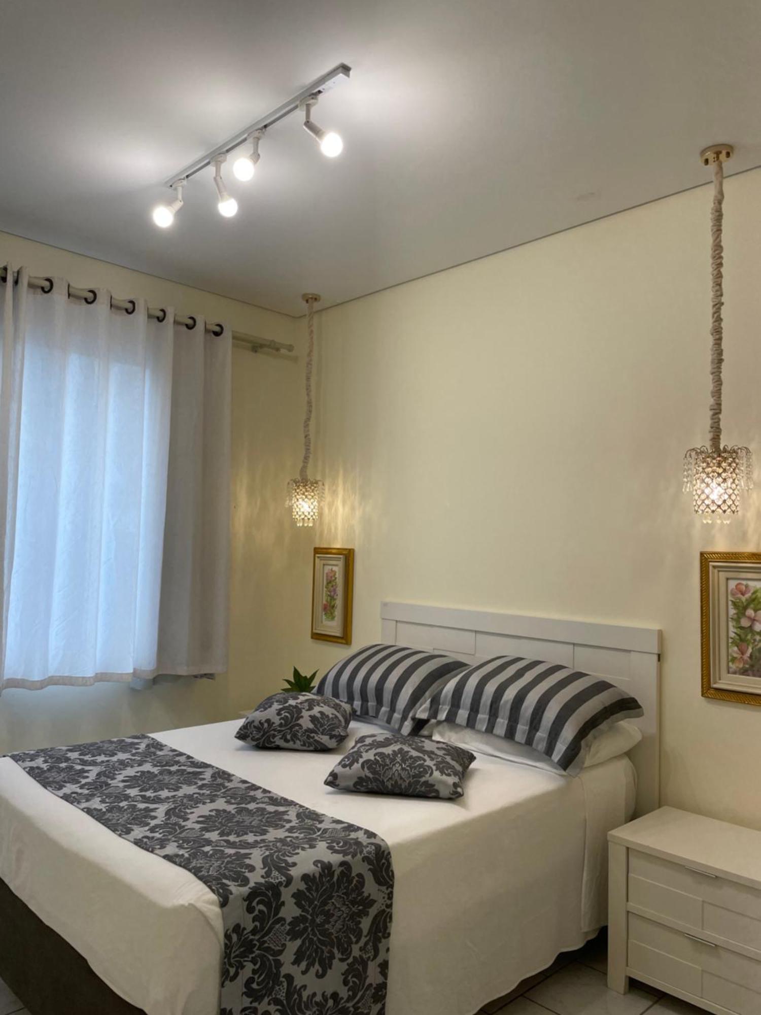 דירות Balneário Camboriú Charmoso Apto De 2 Quartos A 100M Do Mar, Super Central מראה חיצוני תמונה